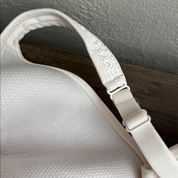 Jockey Women’s Plus Bra Lot 7514 Beige/Blush Forever Fit Wireless 3XL (2 Bras) - Picture 14 of 15